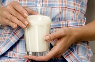 Кыз Кефирге салмагын жоготот